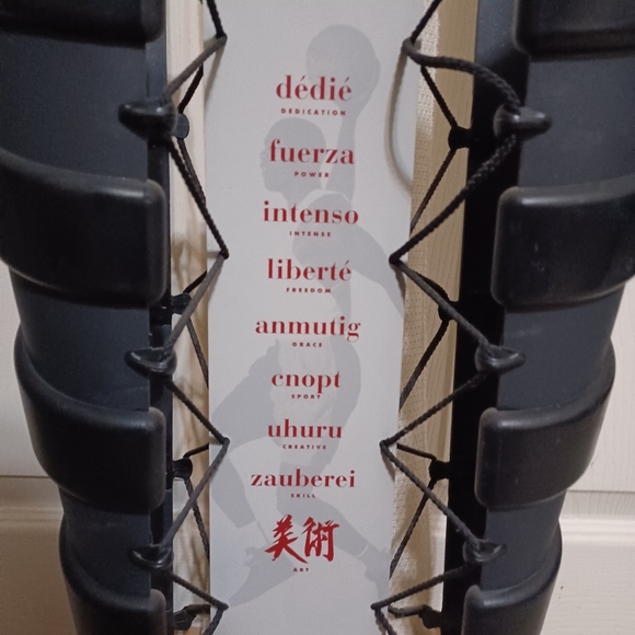 Air jordan shoe stand - Picture 2 of 7